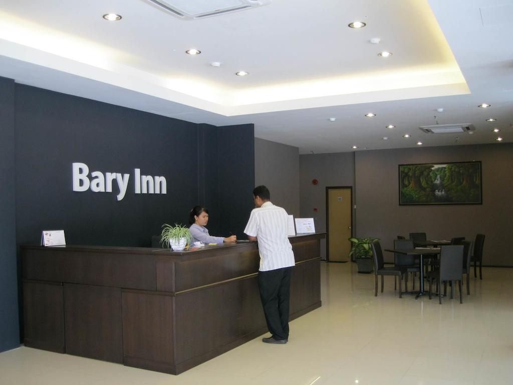 Bary Inn, Klia & Klia2 - Free Airport Shuttle Sepang Buitenkant foto